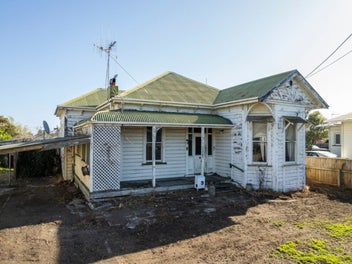 11 Muir Street, Gonville, Whanganui