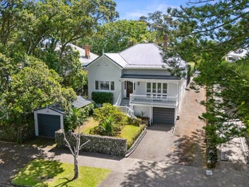 17 St Andrews Road, Epsom, Auckland