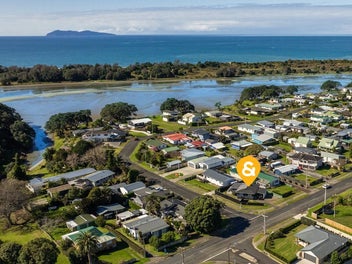 44 Athenree Road, Athenree, Katikati