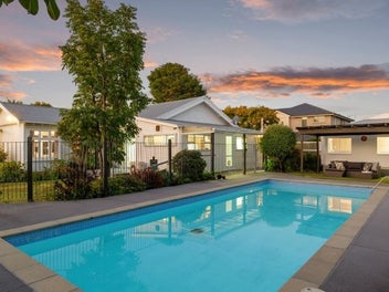 126 Blighs Road, Strowan, Christchurch