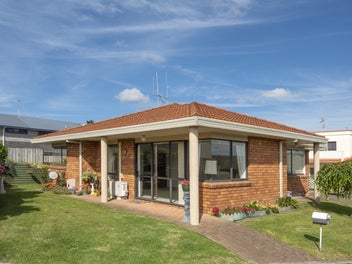 32 Racecourse Way, Gate Pa, Tauranga