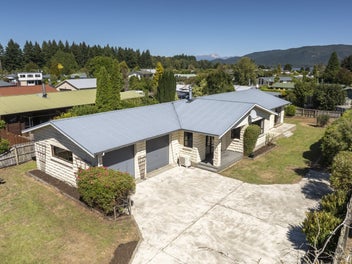 64 Luxmore Drive, Te Anau, Te Anau