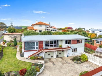 100 Perth Street, Holmes Hill, Oamaru