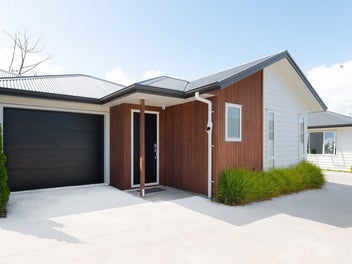 2/70 Hukanui Road, Chartwell, Hamilton