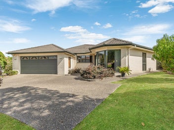 37 Stewart Gibson Place, Manurewa, Auckland