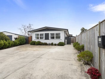 9 Abraham Crescent, Milson, Palmerston North