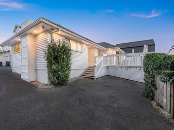 60 Line Road, Glen Innes, Auckland