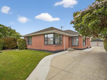 15 Oakfield Street, Burnside, Christchurch