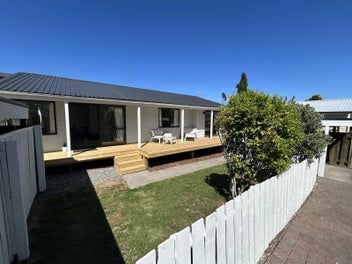 6/1551 Great North Road, Waterview, Auckland