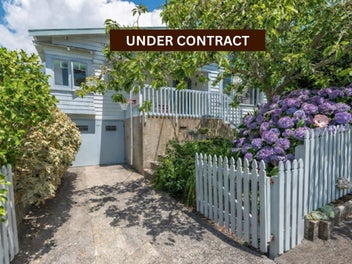 80 Warnock Street, Westmere, Auckland