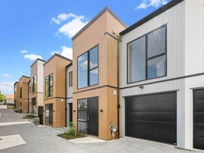 10 Bagnall Avenue, Point England, Auckland