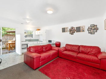 2/15 Meehan Street, Islington, Blenheim