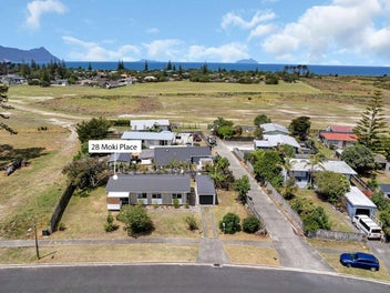 28 Moki Place, Ruakaka