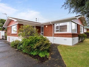10 Tomlinson Street, Hillpark, Auckland