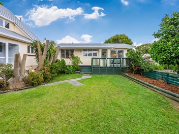 23 Clark Road, Pahurehure, Papakura