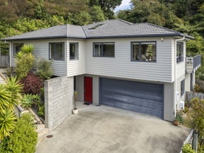 111 Churton Drive, Churton Park, Wellington