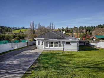 27 Hawkswood Street, Waiau, Waiau