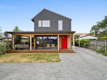 70 Wilsons Road South, Saint Martins, Christchurch