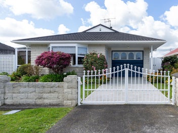 1 Clark Street, Levin, Levin