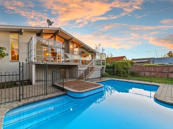 4 Hawkswood Place, Avonhead, Christchurch