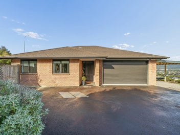 27 Percy Kinsman Crescent, Riverstone Terraces, Upper Hutt