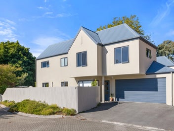 7 Parade Court, Addington, Christchurch