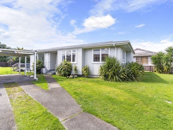 10 Bland Place, Otara, Auckland