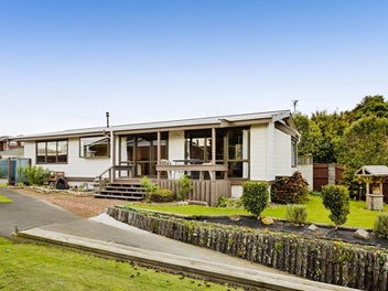 22 Rata Street, Hawera