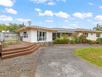 157 No 3 Line, Whanganui East, Whanganui