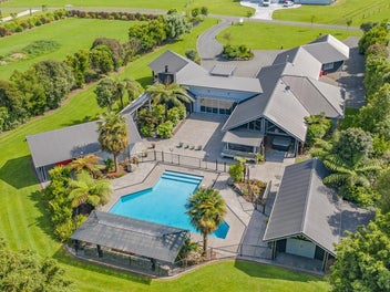 26 Woven Stone Way, Levin