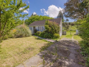 18 Great North Road, Waipawa, Waipawa