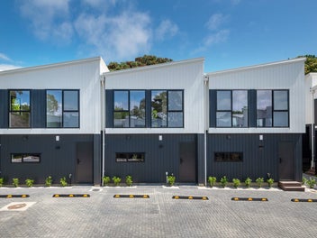 4/16 Handley Avenue, Narrow Neck, Auckland