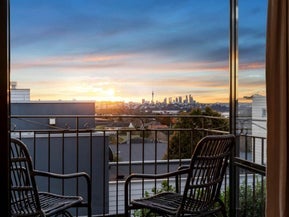 2/44 Fancourt Street, Meadowbank, Auckland