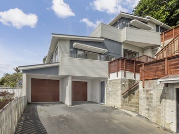 78C Queens Drive, Lyall Bay, Wellington