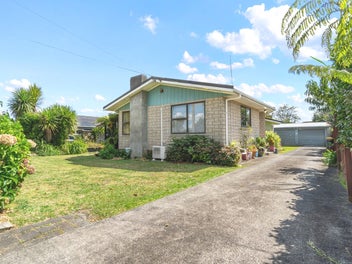 27 Powells Road, Fairview Downs, Hamilton