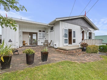 50 Bayly Road, Blagdon, New Plymouth