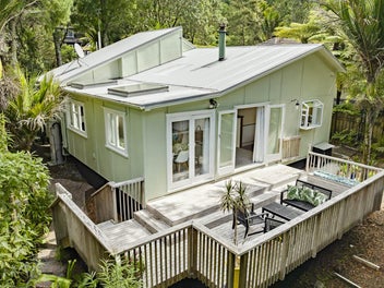 56 Sylvan Valley Avenue, Titirangi, Auckland