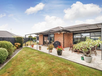 55 Rodeo Drive, Kelvin Grove, Palmerston North