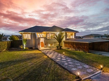 5 Tainui Street, Torbay, Auckland