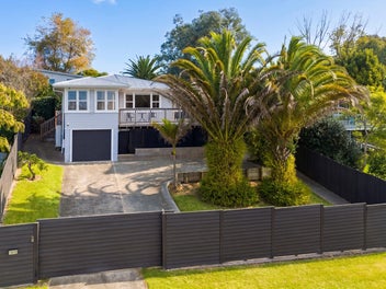 61 Ennis Avenue, Pakuranga Heights, Auckland