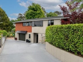 32 Resthill Crescent, Glenview, Hamilton