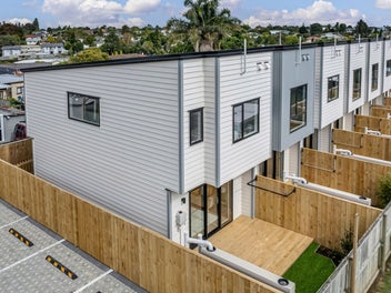 6/31 Weymouth Road, Manurewa, Auckland