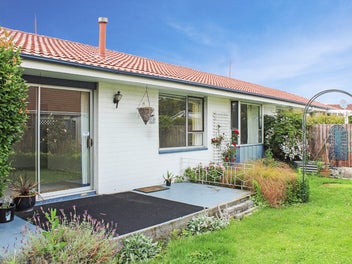 14 Steadman Road, Broomfield, Christchurch