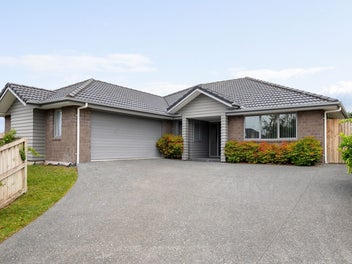 5 Northbrook Glen, Flagstaff, Hamilton