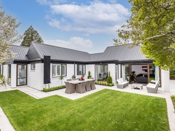 27B Bryndwr Road, Fendalton, Christchurch