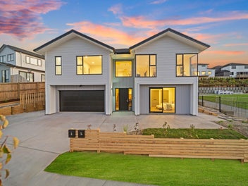 128 Skulander Crescent, Orewa