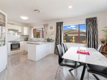 52 Bellville Drive, Clendon Park, Auckland