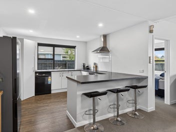 270 Breezes Road, Aranui, Christchurch