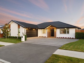38 Halpin Drive, Lincoln, Lincoln