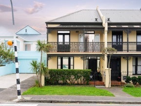 40F Agra Crescent, Khandallah, Wellington